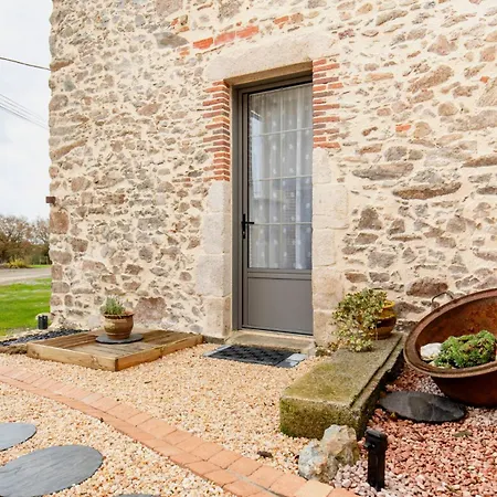 Charmant Gite A La Campagne, Proche Du Puy Du Fou, Les Charmes De Castellariis Pouzauges Exterior photo